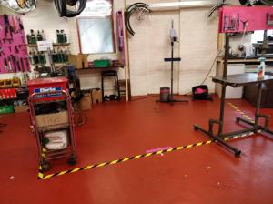 Pedallers with marked 2m zones